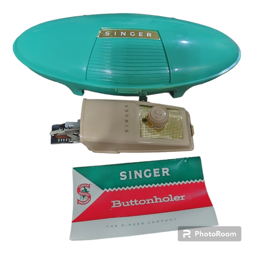 Singer Buttonholer No. 489500 or No. 489510